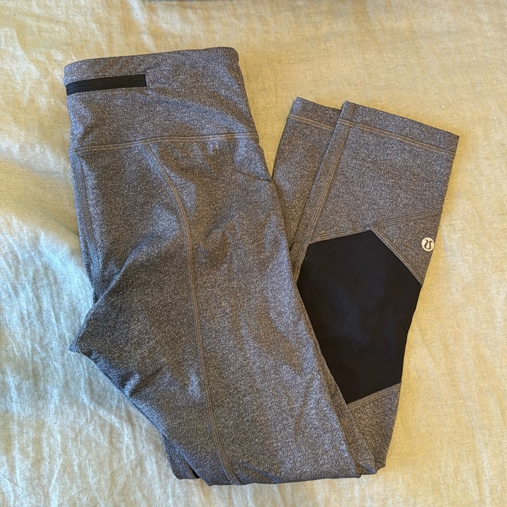 EUC Lululemon Pace Rival Crops
